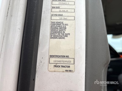 2016 Kenworth T680   4x2 S/A Day Cab Truck Tractor