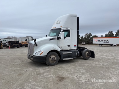 2016 Kenworth T680   4x2 S/A Day Cab Truck Tractor