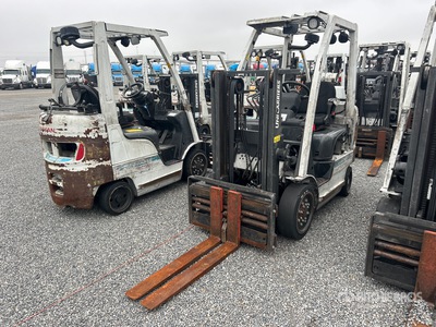 2014 Nissan CF40LP 4000 lb Cushion Tire Forklift