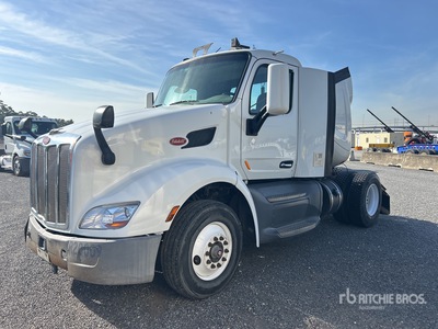 2017 Peterbilt 579 4x2 2-Achs Sattelzugmaschine