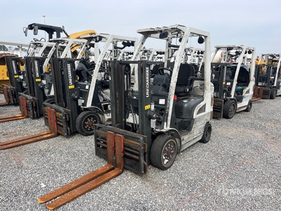 2013 Nissan CF40LP 4000 lb Cushion Tire Carrelli Elevatori