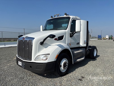 2017 Peterbilt 579 4x2 2-Achs Sattelzugmaschine