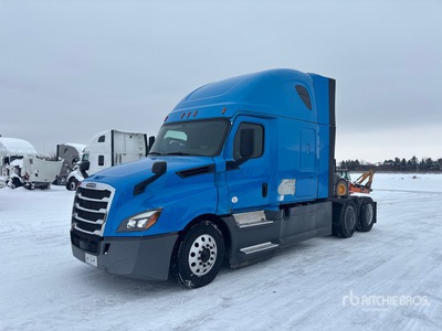 2019 Freightliner Cascadia 126 6x4 T/A Sleeper Truck Tractor