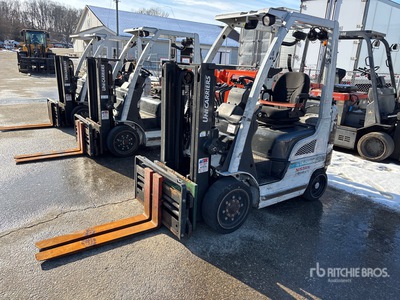 2014 Nissan CF40LP 4000 lb Cushion Tire フォークリフト