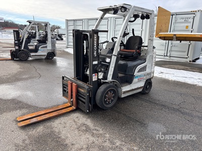 2014 Nissan MCP1F2A20LV 4000 lb Pneumatic Tire Forklift
