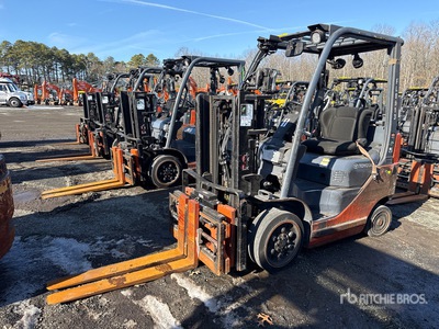 2014 Toyota 8FGCU20 4000 lb Cushion Tire Forklift