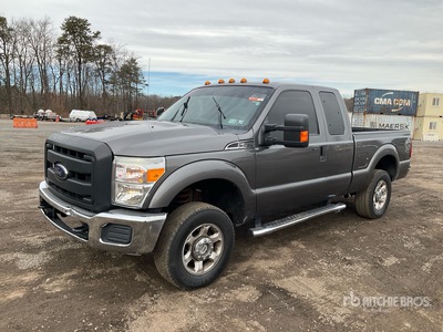 2013 Ford F-250 XLT 4x4 Extended Cab Ute