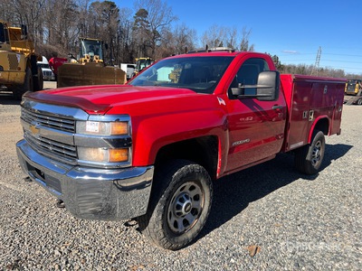 2015 Chevrolet Silverado 2500HD 4x4 Camion utilitaire