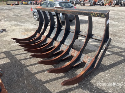 2021 Pemberton 106 in Root Rake Varios, implementos para pala cargadora - Fits Deere 544K