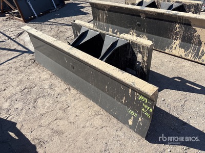 Mid-State 72 in Angle Skid Steer Dozer (Unused)