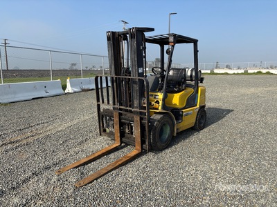 Hyundai 30L-7A 5220 lb Forklift