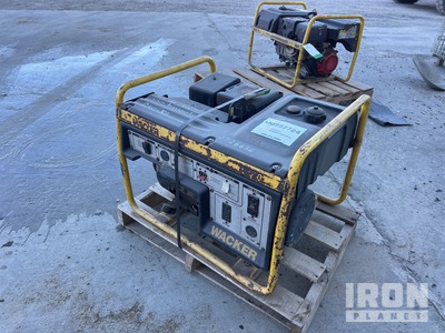 Wacker Neuson 3.7 kW 発電機セット (<10 Kw または 12.5 Kva)