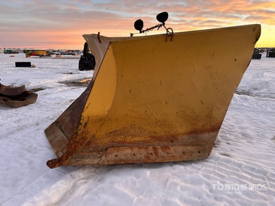 Omsteel 880 128 in V Motor Grader Blade