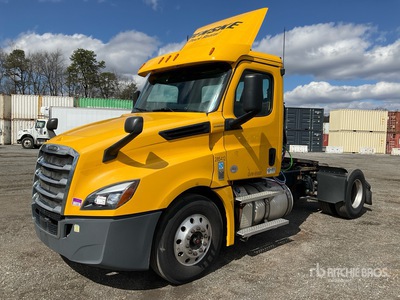 2020 Freightliner Cascadia 126 4x2 Cabeza Tractora Cabina Corta