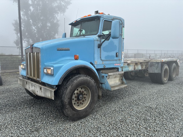 2006 Kenworth W900 6x4 Cab and Chassis