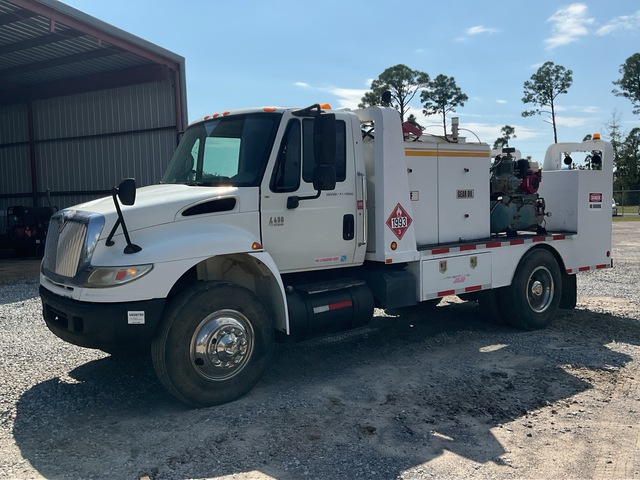 2007 International 4400 4x2 Service Truck
