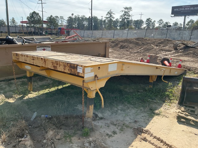 2013 Ledwell Loading Ramp