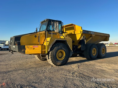2011 Komatsu HM400-2 Camion à benne articulé