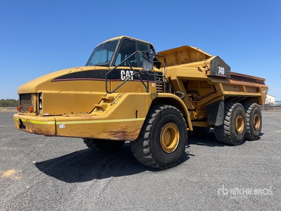 2002 Cat 740EJ Ejector Articulated Dump Truck