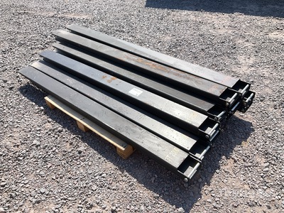 Quantity of (12) 2025 UNI 3T-2000, 3T-2200 3 ton Lote de Extensiones para Horquillas (Sin Usar) / Accesorio de horquilla (Unused)