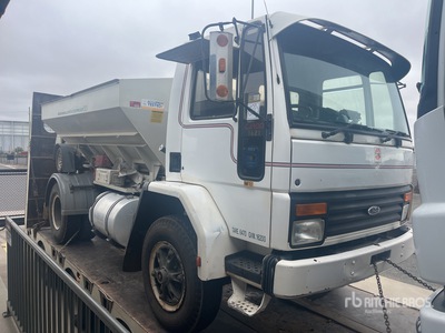 1989 Ford Fertilizer Spreader Truck