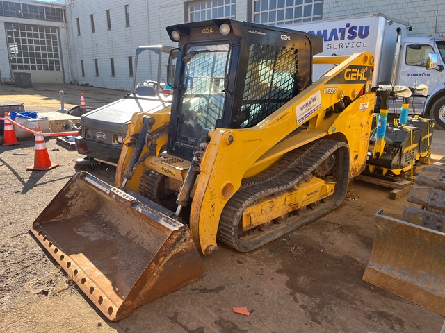 2020 Gehl VT320 Two-Speed High Flow Compact Track Loader (Inoperable)