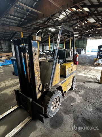 MONTACARGAS 1979 CATERPILLAR V30C