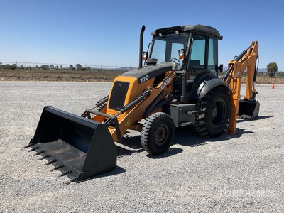 2020 Case 770SS 4x2 Retroexcavadora / Terna