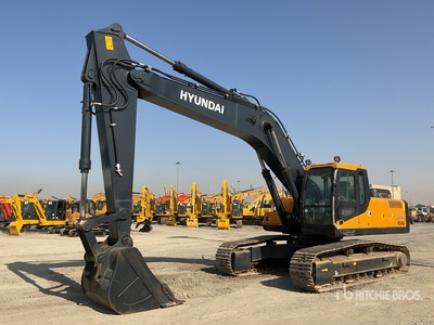 2024 Hyundai R340L Tracked Excavator