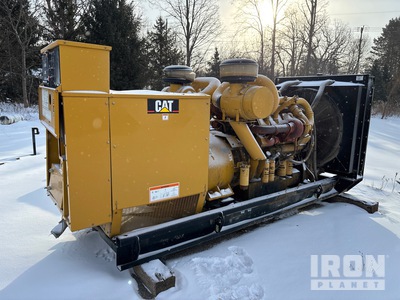 2005 Cat 3508 680 kW Skid-Mounted Generator Set (Inoperable)