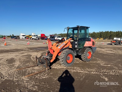 2016 Kubota R630 Wiellader