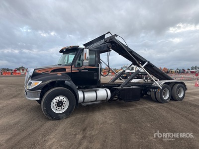 2007 International WorkStar 7500 6x4 Ciężarówka typu Roll-Off