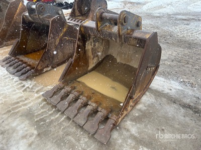 Esco 42 in Digging エクスカベーター用バケット