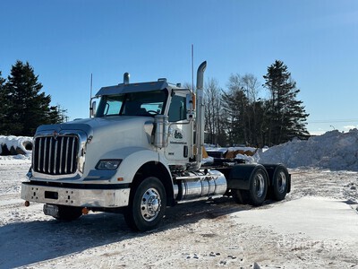 2022 International HX620F 6x4 トラックトラクター（T/A）