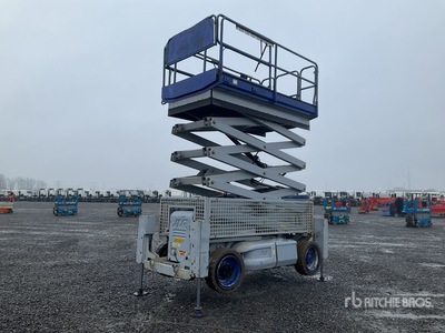 2007 JLG M4069 4x4 Electric Scissor Lift