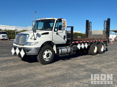 2016 International 4400 SBA 6x4 Tank Pallet Carrier Truck