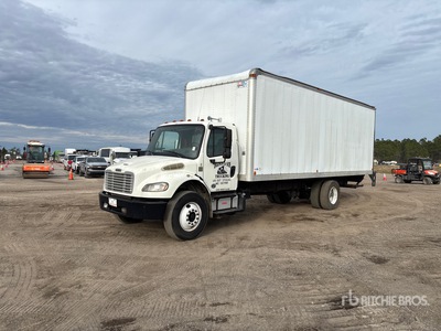 2014 Freightliner M2 106 4x2 Furgonetka