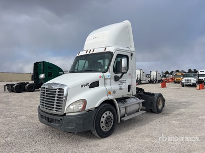 2010 Freightliner Cascadia 113 4x2 Cabina per trattore stradale 2 assi