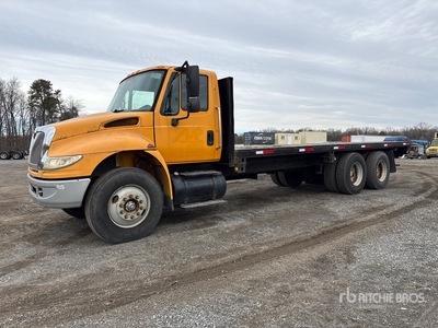2007 International 4400 6x4 Has container pins for swap bodies Flatbed Truck