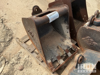 Quantity of (6) Buckets