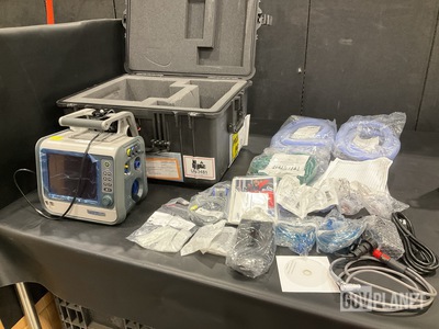 (17) Hamilton Medical T1 Intelligent Transport Ventilators