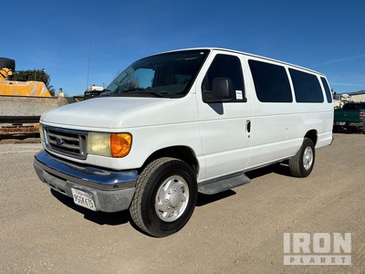 2006 Ford E-350 XLT 10 Passenger Van