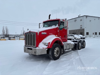 2011 Kenworth T800 6x4 T/A Day Cab Truck Tractor