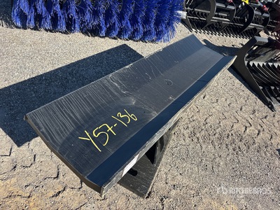 Mid-State スキッドステア用ドーザー