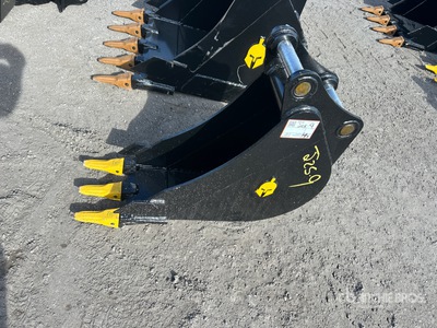 Trojan 50CL 12 in Digging Graafmachine Bak - Fits 45mm Cat 305, 305.5 Komatsu PC45/50/55 Hyundai R55, Hitachi/Deere 50D/G Case, New Holland, Kobelco SK50 Bobcat E50/341/337