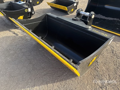 Trojan 120CL 60 in Tilting Excavator Bucket (Unused)