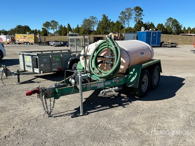 2015 Wylie EXP500LSG 500 gal T/A Remorque-citerne à eau