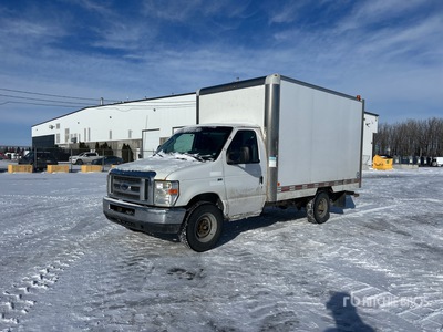 2010 Ford E-350 4x2 Van Truck