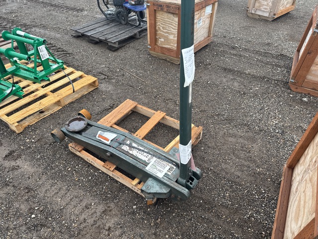 Lincoln Hydraulic Floor Jack