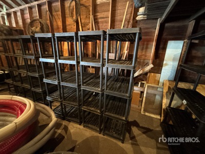 Quantity of (4) Shelves